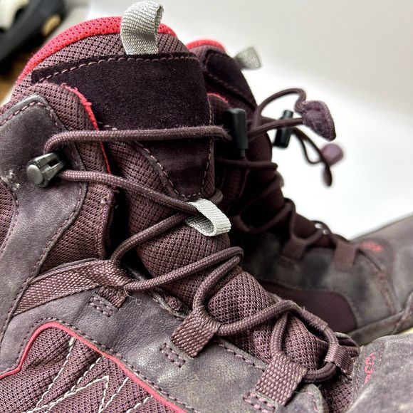 Ecco Kids URBAN SNOWBOARDER FIG/TEABERRY Boots Ankle 6.5 Dark Purple - Picture 10 of 16